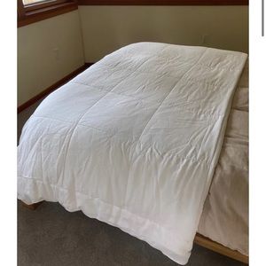 Ettitude Bamboo Comforter